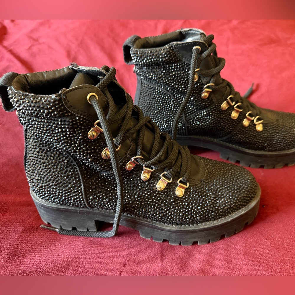 Steve Madden Black Leather Boots with Silver Details
